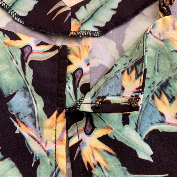 Tropical Printed Open Back Tank - Picture 3 of 5